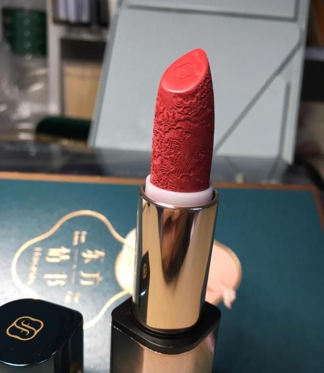 国货之光吐槽完整版,国货散粉口红