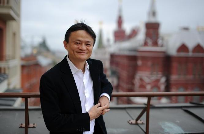 以色列总统问马云:淘宝上卖导弹吗?马云高情商回答,掌声不断