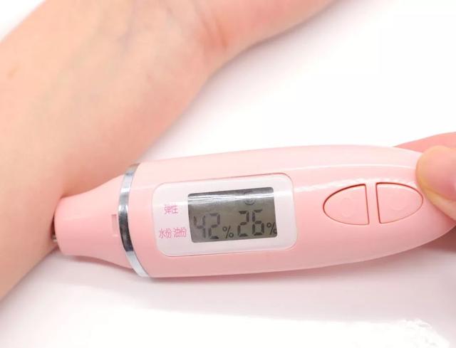 如何选择安全的洗面奶 (洗面奶该怎么选才好)