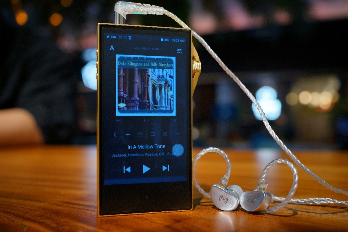 艾利和sa700和索尼黑砖,艾利和sa700对比sp1000有提升吗