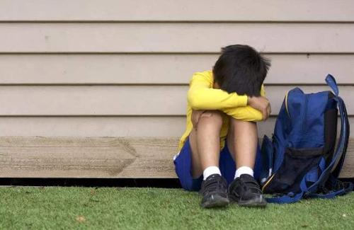 孩子被同学欺负家长算账,孩子被同学欺负妈妈霸气反击