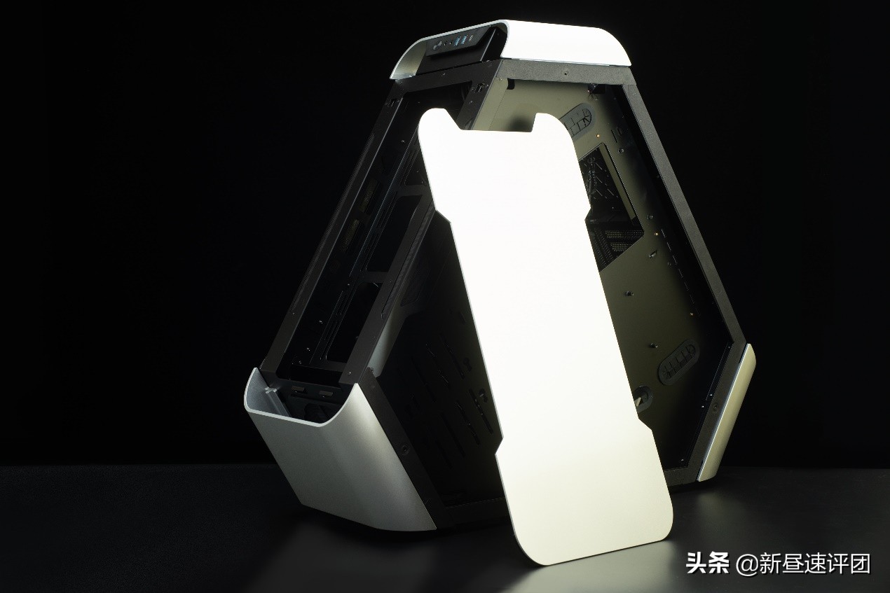 乔思伯tr03机箱多少钱,乔思伯tr03分体水冷装机