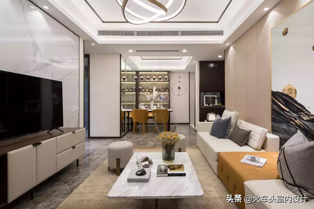 将自然风景与诗人的作品相融合,将大自然唯美意境留在瞬间