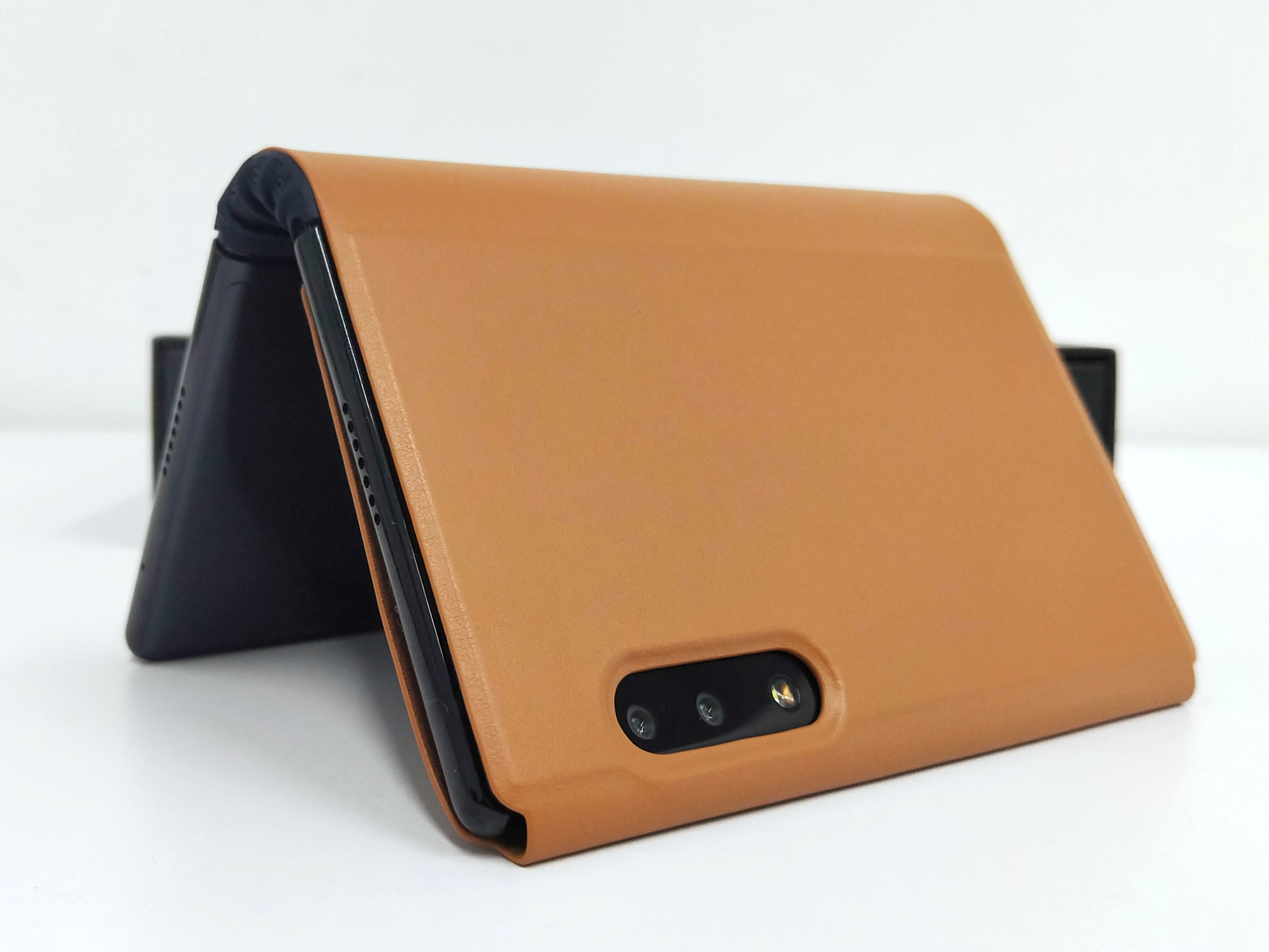 柔宇科技柔派折叠手机,柔宇柔派2代折叠手机测试