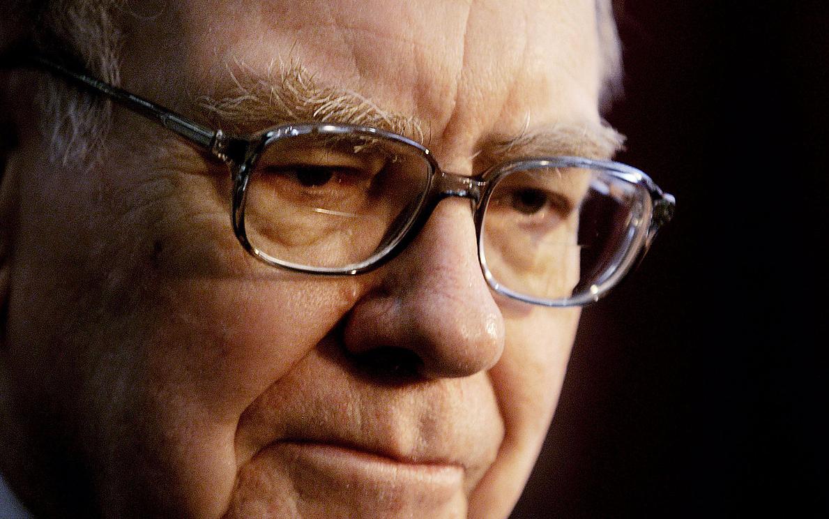 巴菲特谈赚钱思维,巴菲特到底是靠暴利还是复利