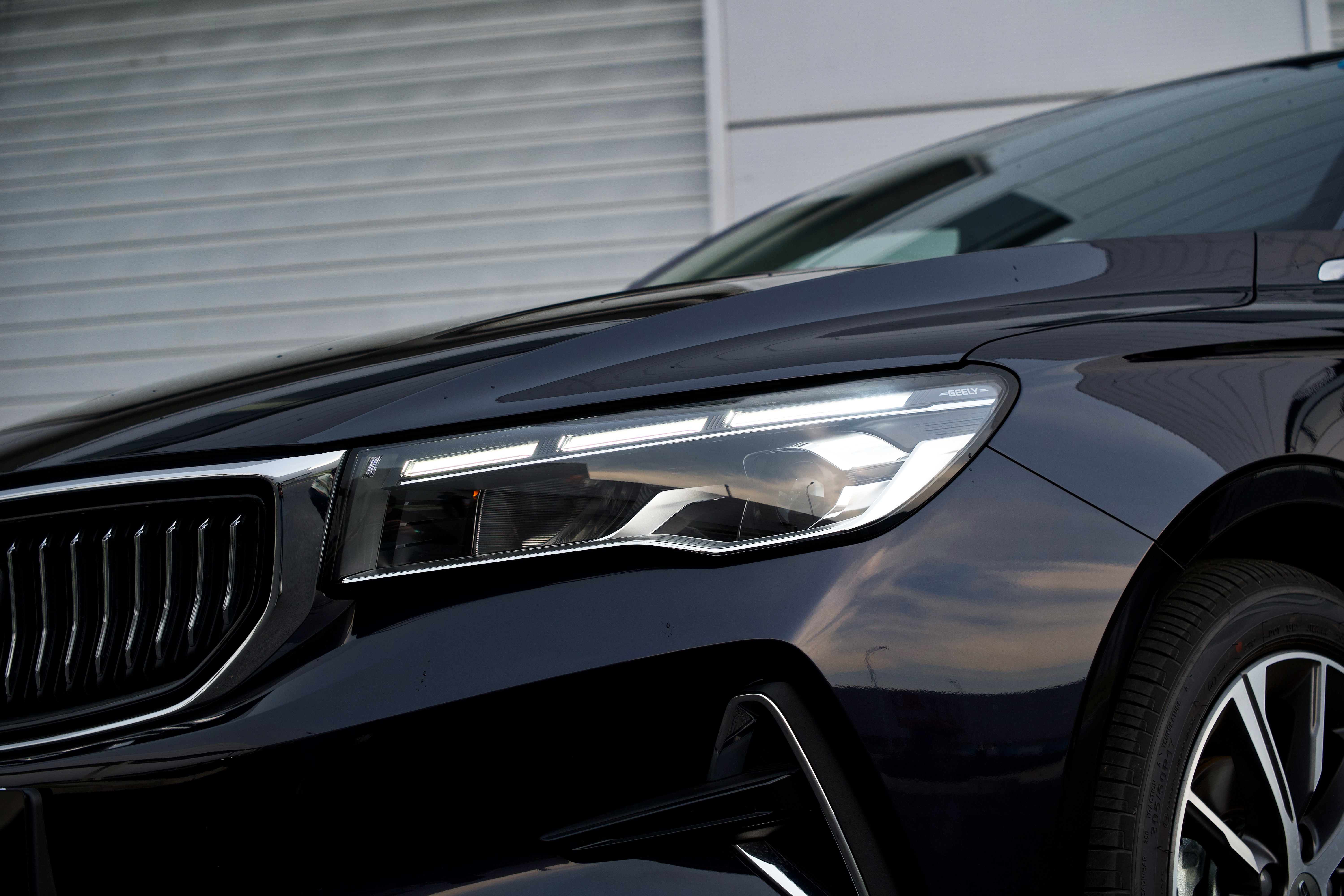 吉利帝豪第四代尊贵型路测,现象级和爆款区别