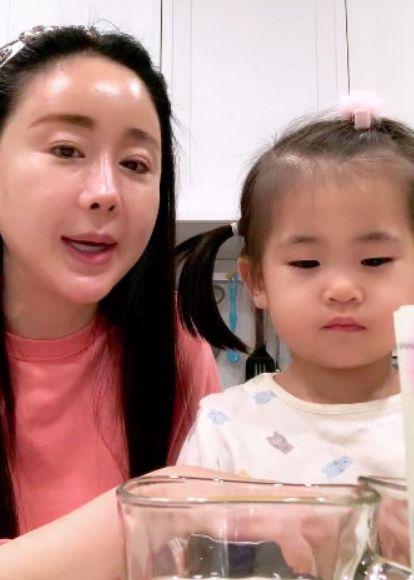 盘点中韩夫妇婚礼,相差10多岁的中韩夫妻