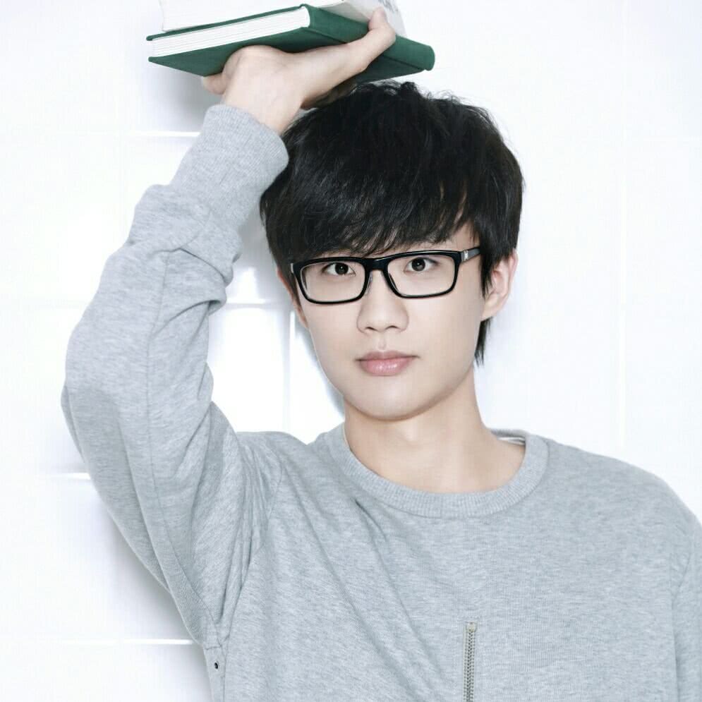 许嵩从网络到歌手到底有多厉害,网络歌手许嵩现状