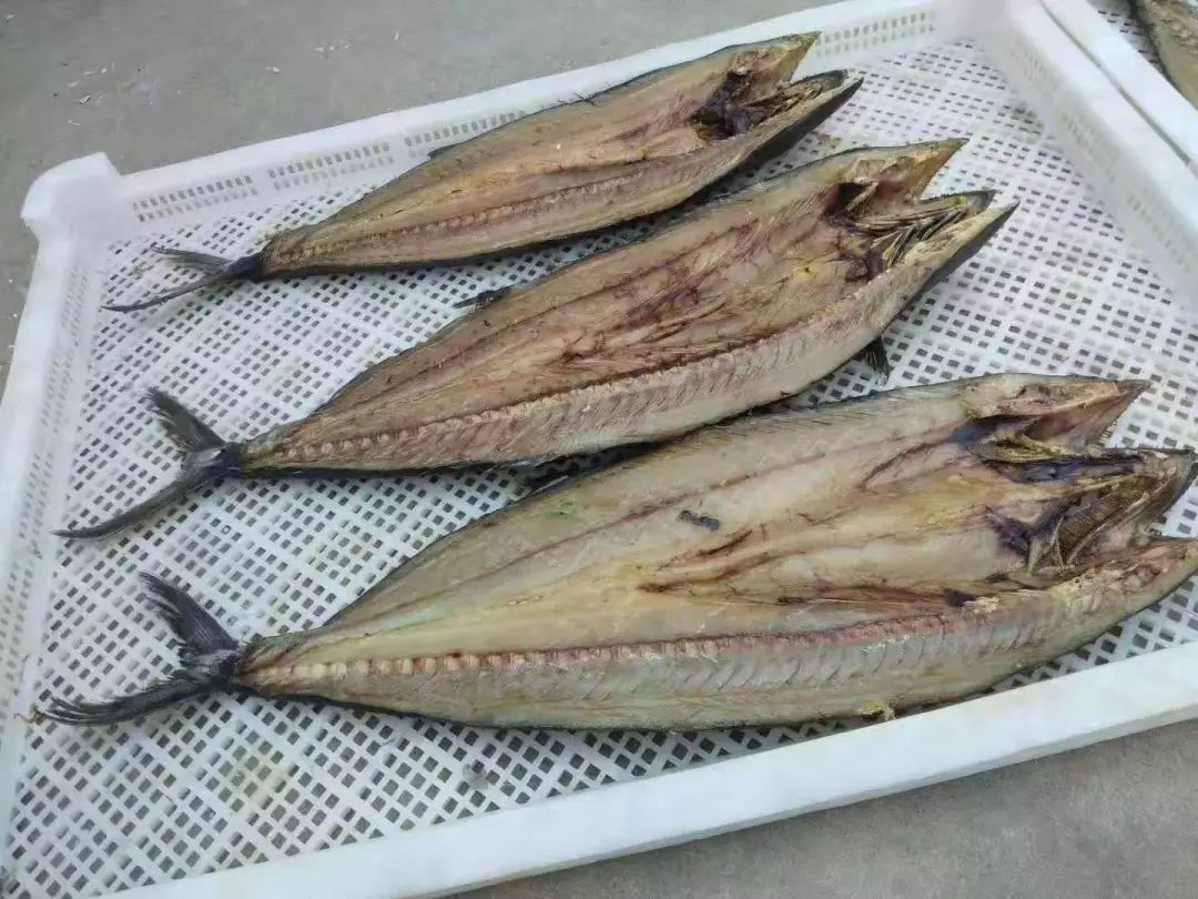 海鲜加工青岛什么鱼清蒸好吃,晒干日照海鲜正宗做法