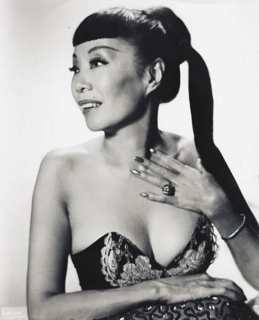 颜值惊人的亚洲第一美男,颜值最高的亚洲男