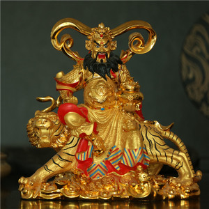 2019年每日财神查询,春节迎接财神方法与2019年财神位