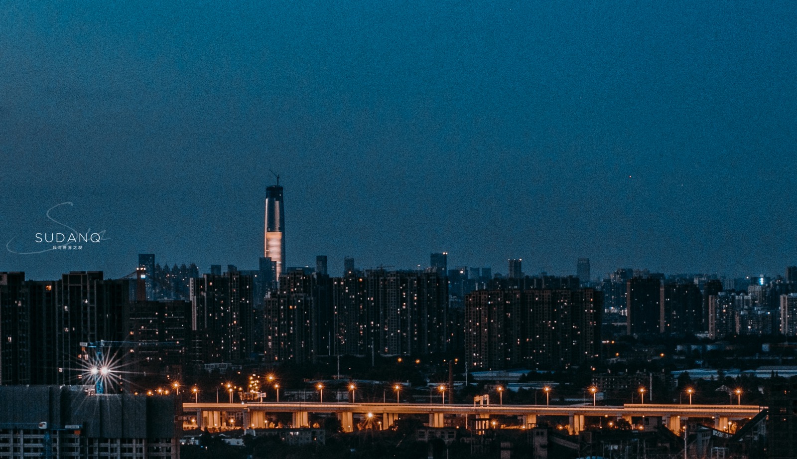 武汉绿地中心,本将是中国第一摩天大楼,网友却赐名“平头哥”