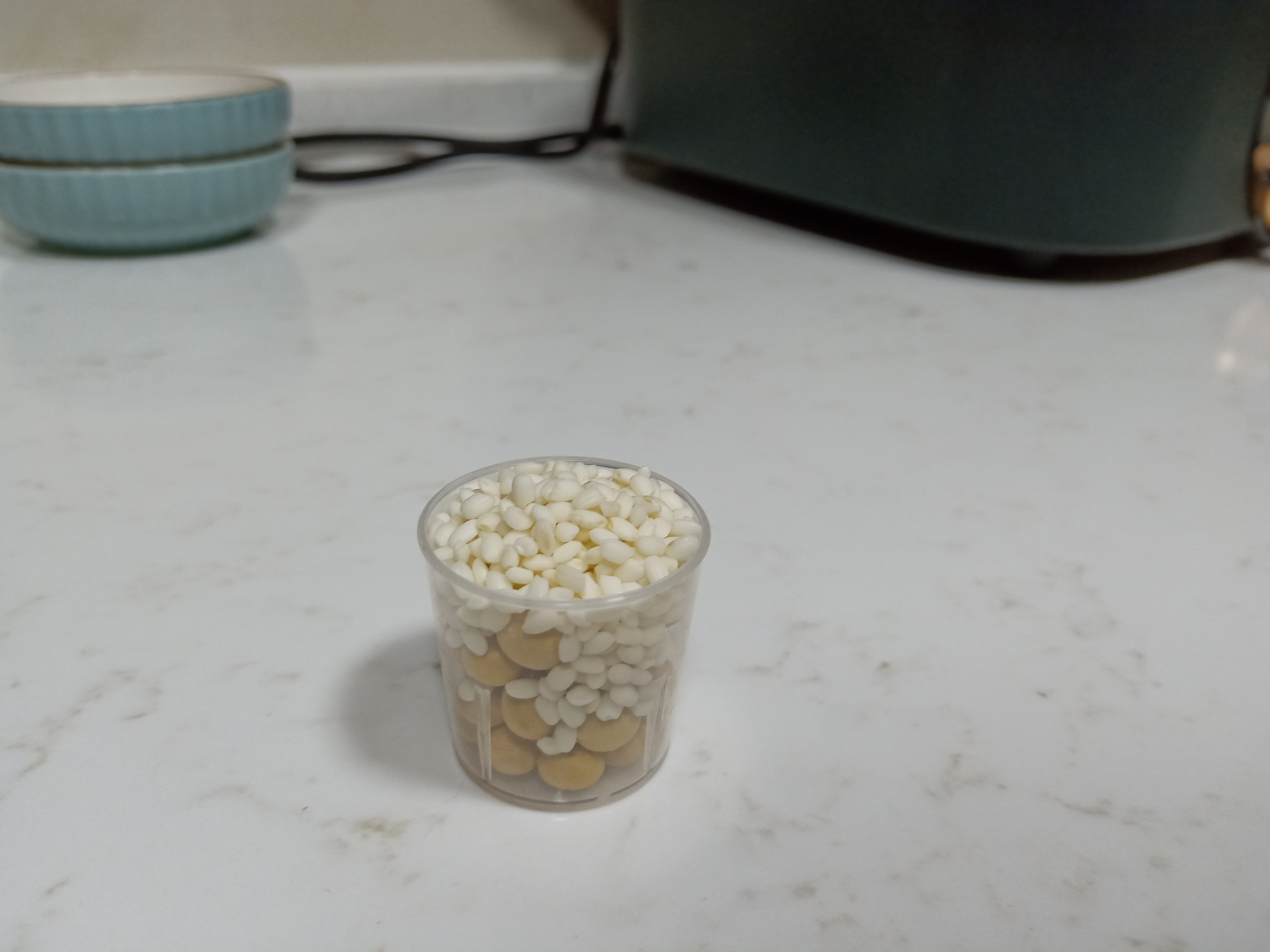 打豆浆前需要泡豆子多长时间,打豆浆的豆子一般要浸泡多少时间