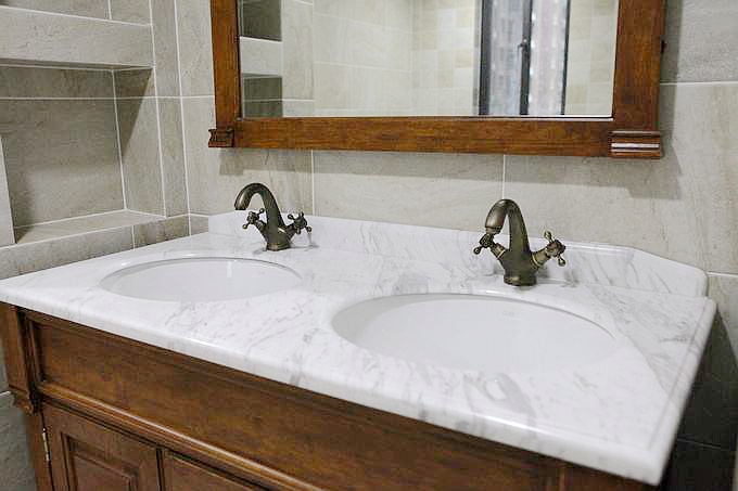 卫浴选择浴柜,浴室柜洗衣机马桶花洒