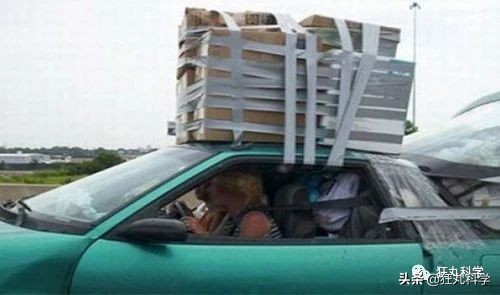 原来胶带也可以当粘粘球来玩,原来胶带还能这样用