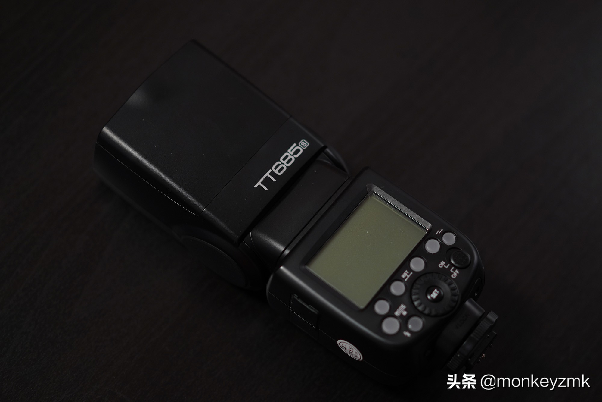 神牛闪光灯tt600值不值得买,神牛闪光灯tt685使用教程