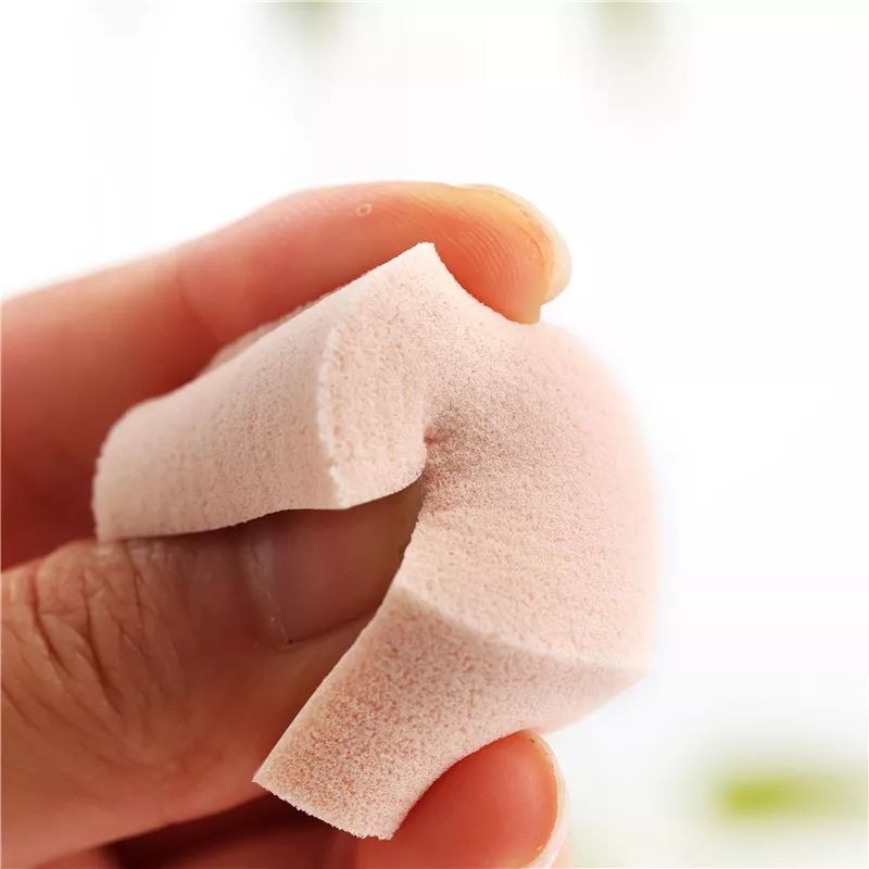分析海绵粉扑的正确使用方法,粉扑海绵的正确使用方法