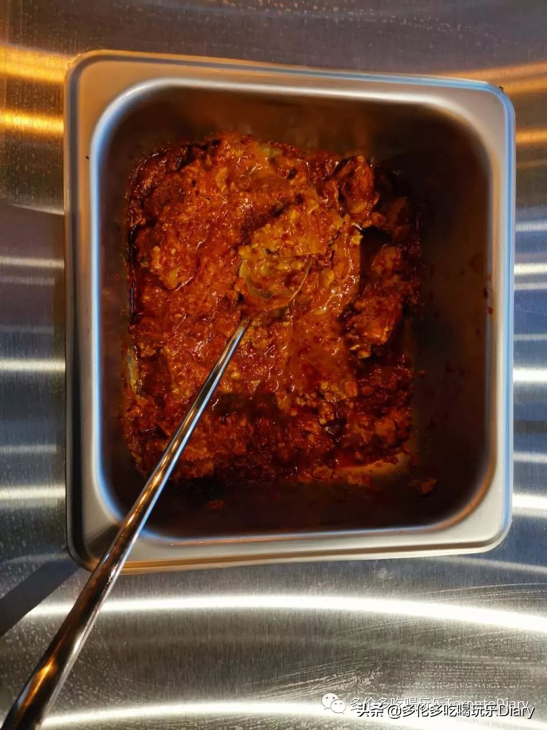 S潮牌在多伦多开了麻辣烫？！开业不到一个月，货柜空了…