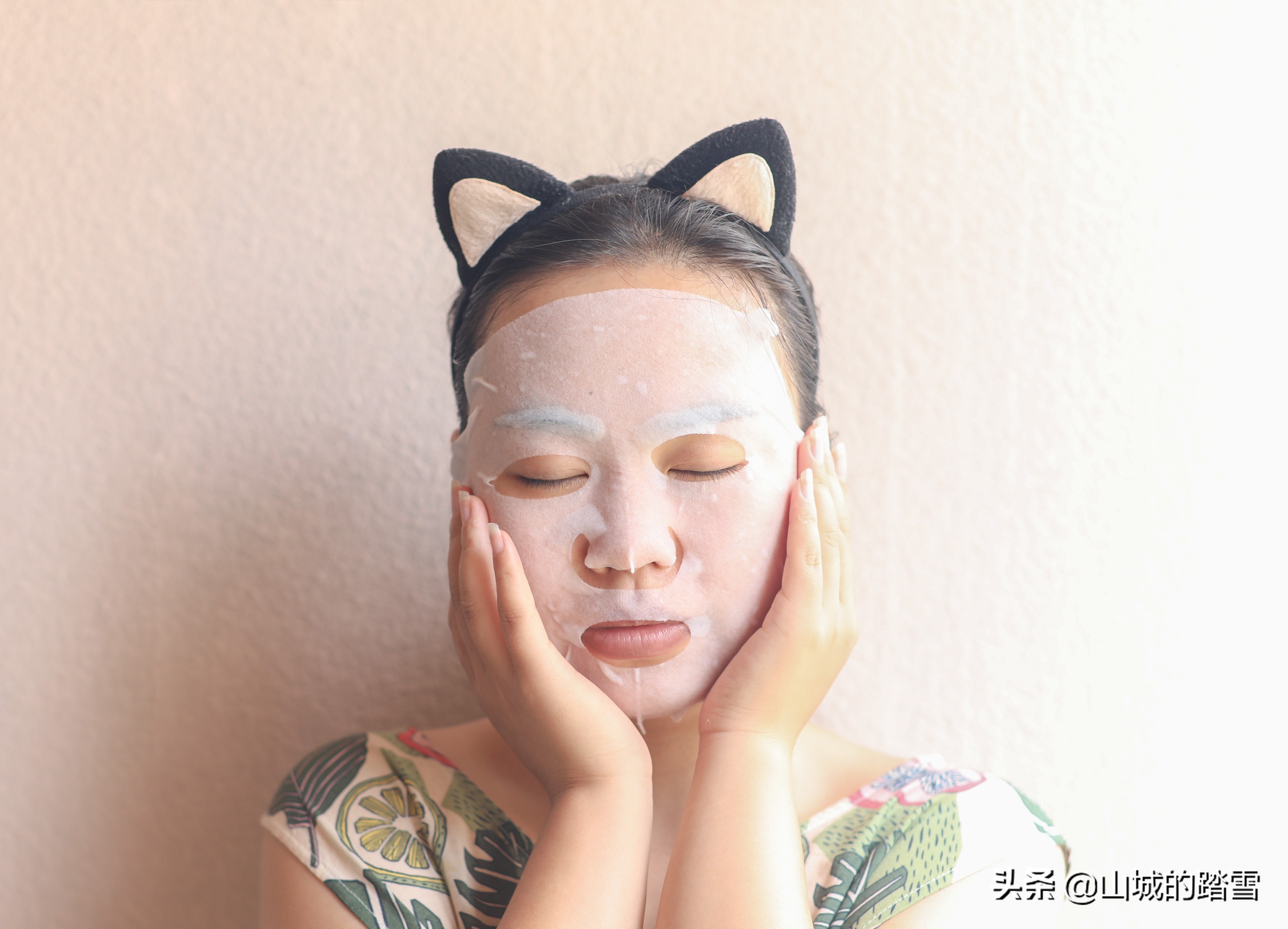 贴面膜护肤的正确步骤,敷面膜护肤的正确全步骤