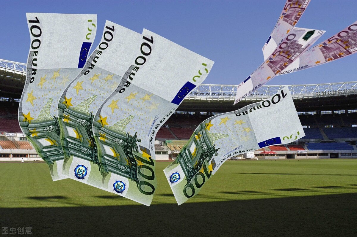 中国的足球俱乐部靠什么赚钱,足球靠转会发财的俱乐部