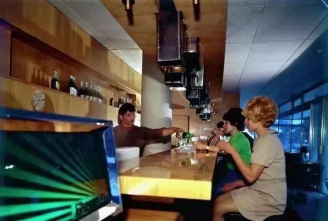 现在俄罗斯人怎么看待中国人,现在的俄罗斯人如何看待社会主义