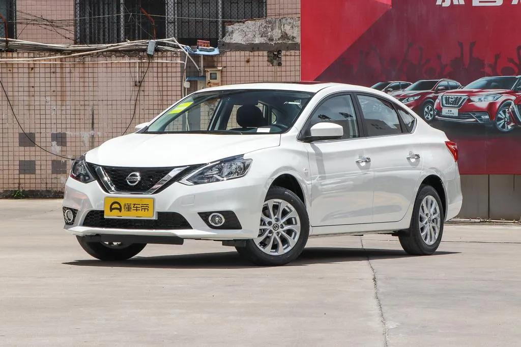 轩逸经典22款和21款经典区别,轩逸经典舒适和轩逸经典豪华区别