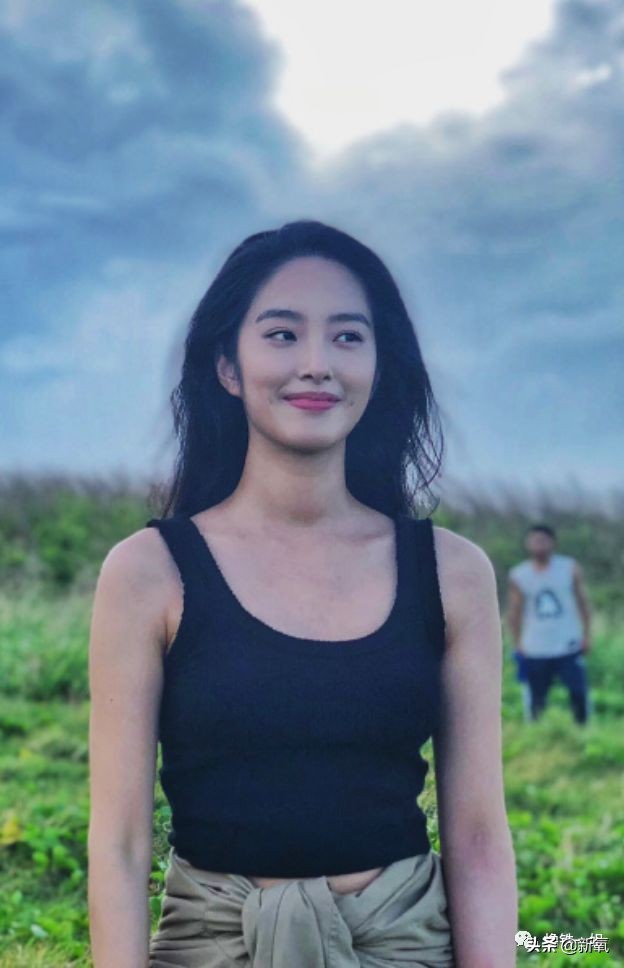 抢了刘亦菲干爹还发博踩天仙，但她这个部位肿得惊人