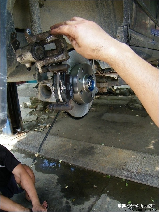 老普桑后轮鼓刹更换视频,老款桑塔纳鼓刹更换视频教程