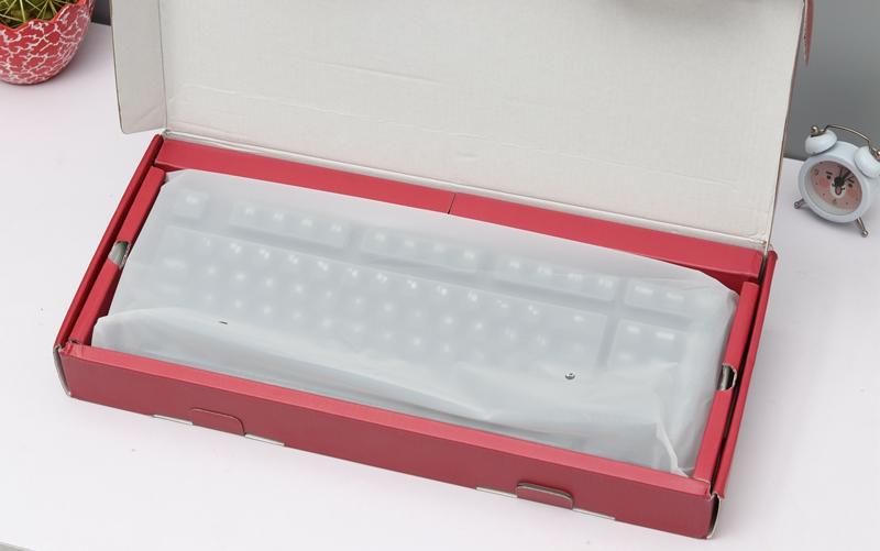 高性价比87键，手感出色HEXCORED87RGB机械键盘体验