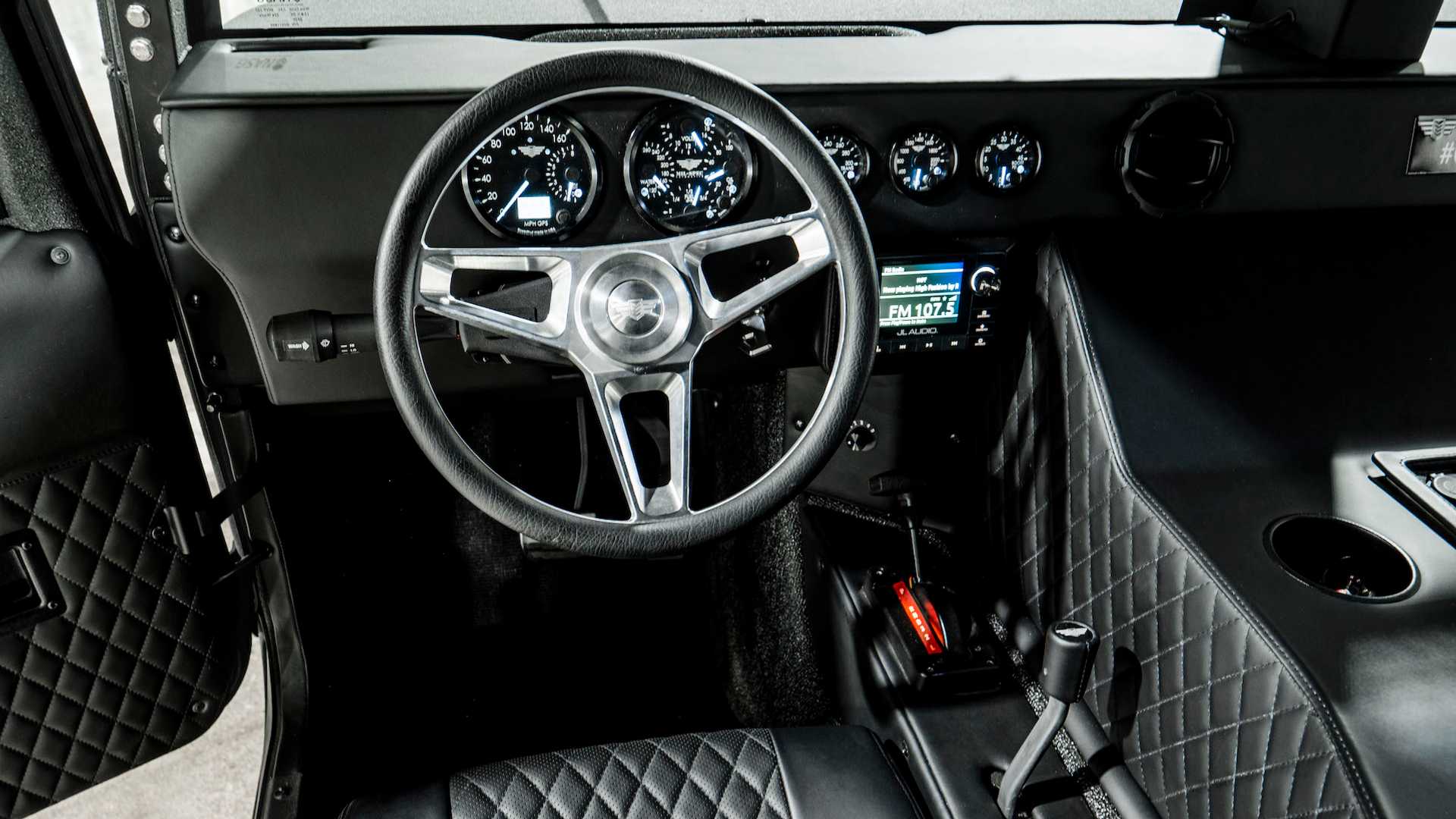 悍马h1军版,悍马h1真正的越野能力