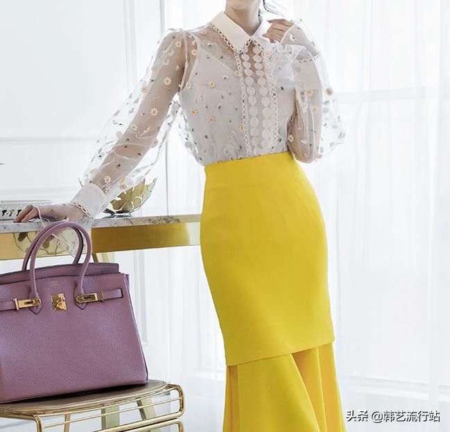 韩版穿搭女装高级感春,女装毛衣新款韩风搭配