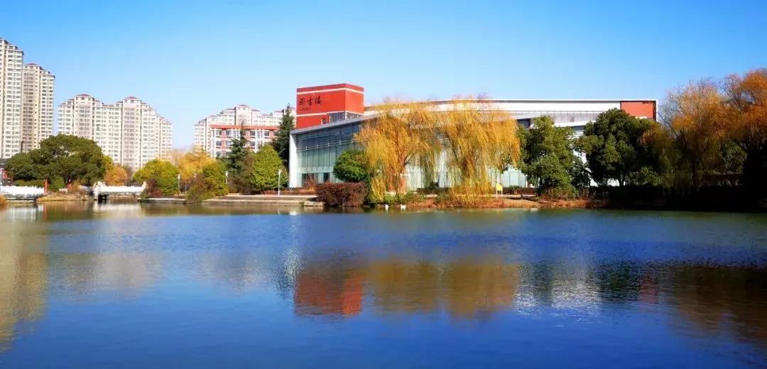 江苏省五星级高中(四)江苏省锡山高级中学