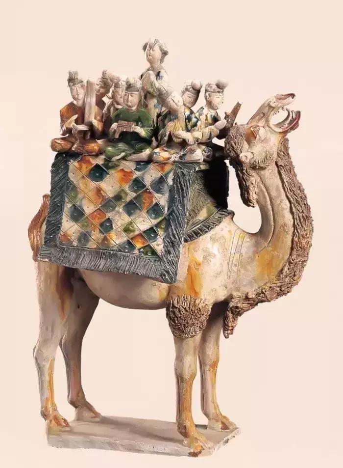 比起故宫猫,毫无颜值的西域骆驼,却在丝绸之路上火了两千多年