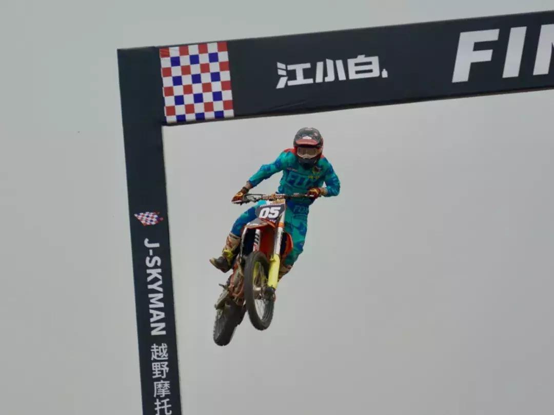 中国顶级越野摩托赛事,场面堪比kpl