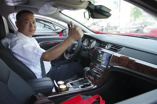 继持双证上岗后,滴滴再次引来大批司机不满,平台派单存在猫腻?