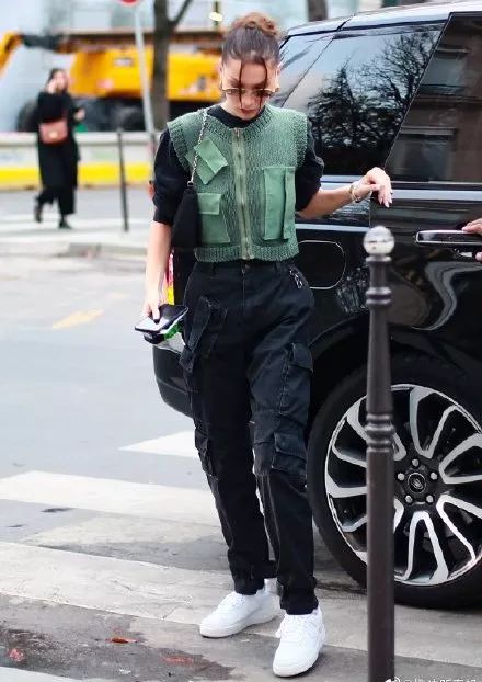 bella如今生活,bella近照超模