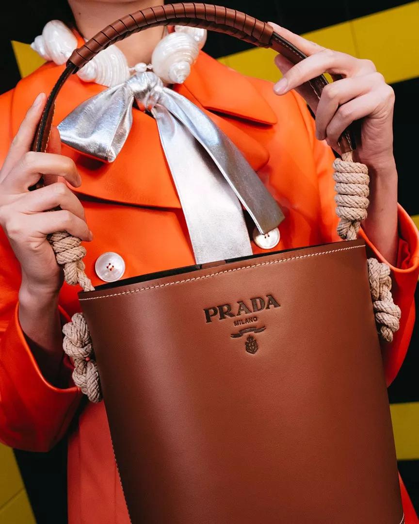 英国旅游团购物攻略,英国旅游购物攻略及必买清单