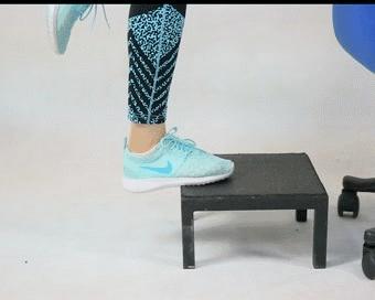 小白跑步容易伤哪个部位,初跑者小腿酸痛怎么办