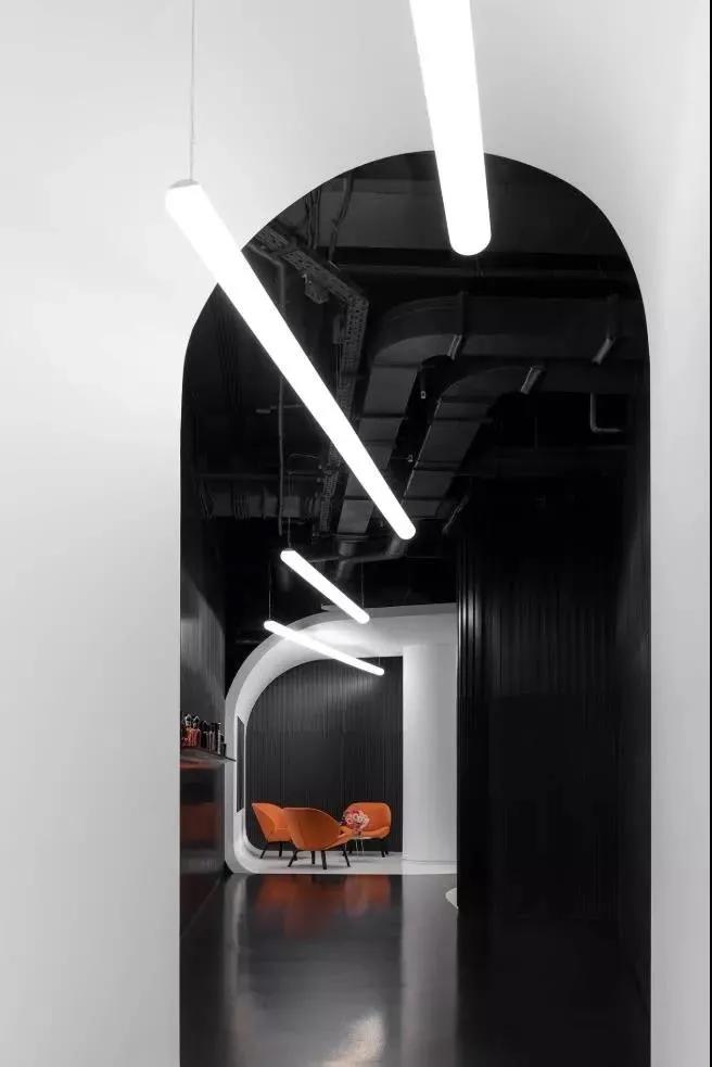 欧莱雅纽约新办公室,欧莱雅国外办公室