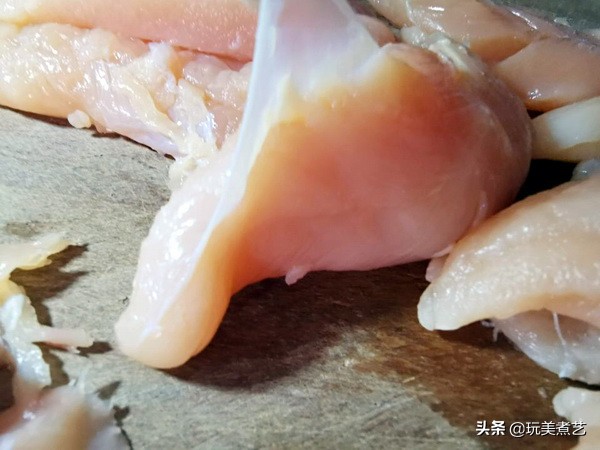 鸡柳怎么炸才能有汁水,鸡柳怎么做嫩而不柴