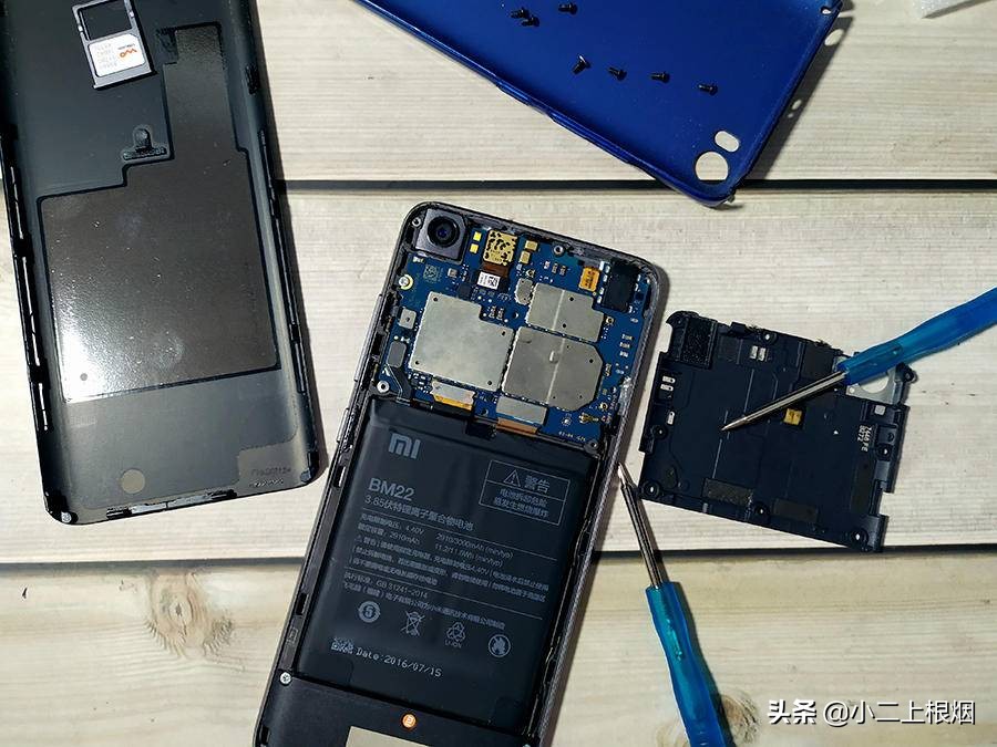 用了5年的小米5,小米5能换大电池吗