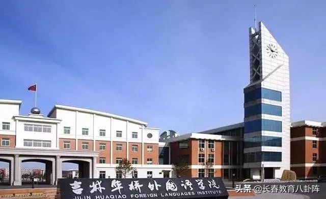 全国高校宿舍奢华排行,各个学校宿舍大比拼