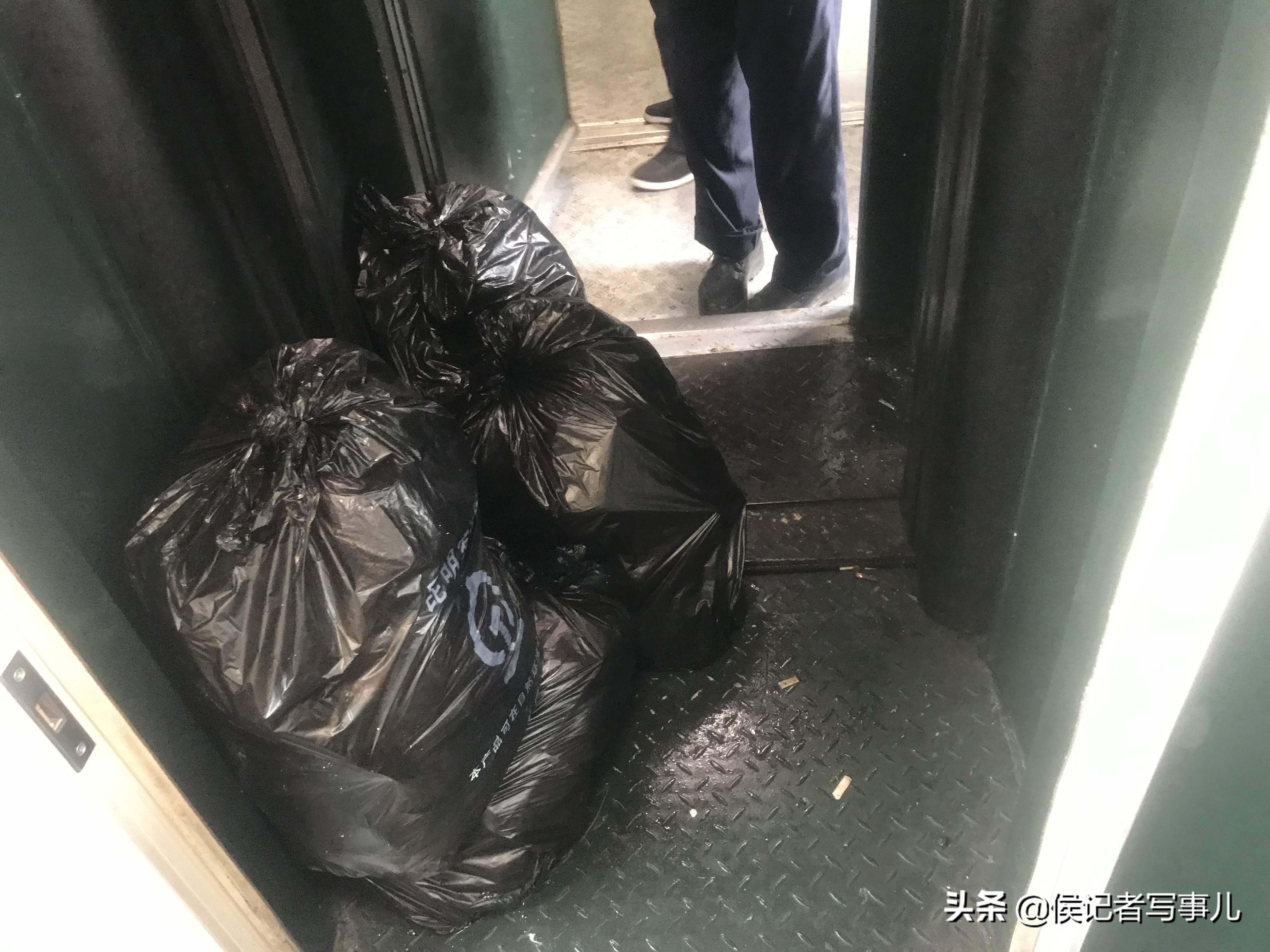 记者体验铁路,记者体验春运视频