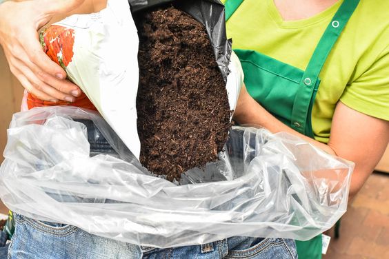 牛仔裤改造花盆,旧牛仔裤的改造花盆