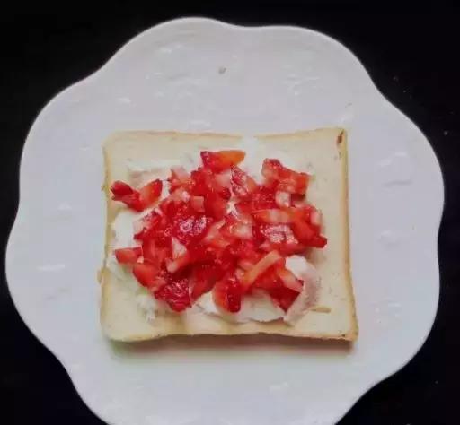 颜值和口感一样高的甜品,抹茶冰激凌三明治