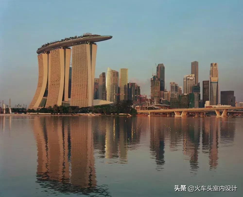 柯南酒店爆炸,柯南出现的豪华大酒店