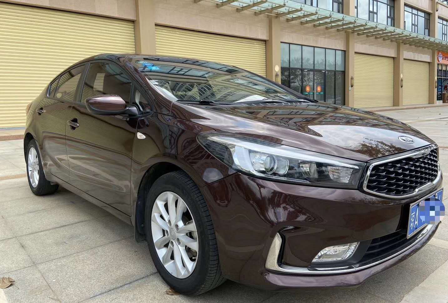 2016年起亚k3手动挡1.6,起亚k31.6l自动油耗