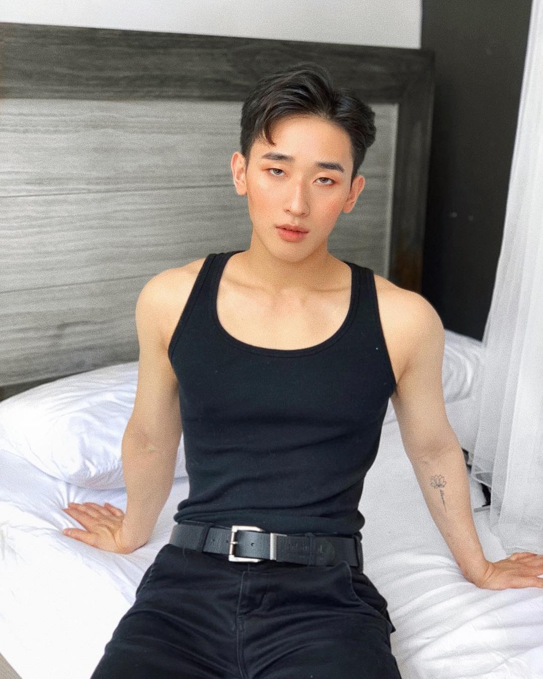 化妆堪称换脸的美妆博主,美妆博主教你温柔妆容