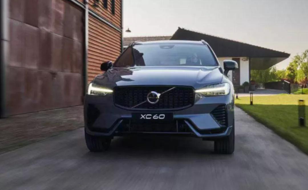 领克09对比汉兰达第三排空间,领克09卖不动怎么不降价