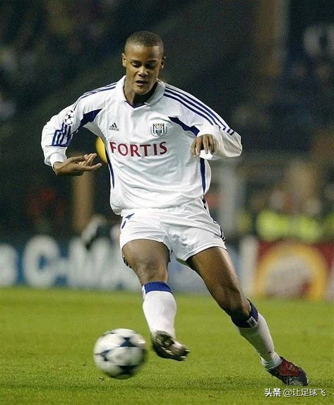 孔帕尼是一个厉害的球员吗,孔帕尼最佳中卫